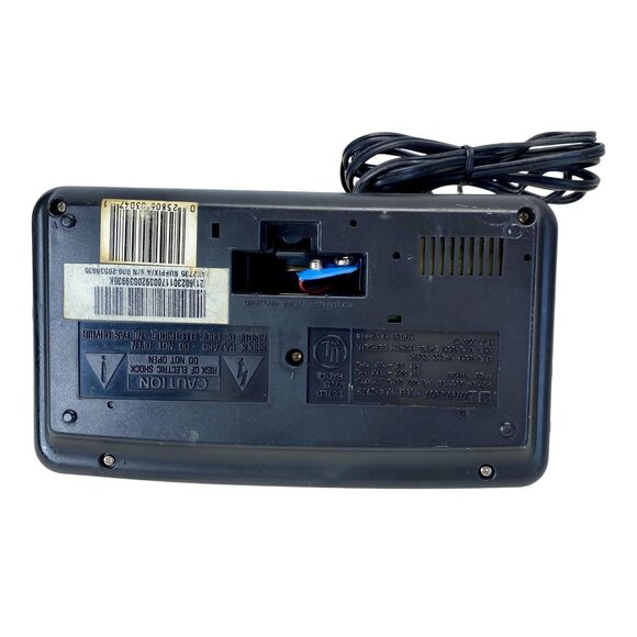 Emerson AM/FM Clock Radio Dual Alarm Snooze Function Black Red Digital Readout - Picture 9 of 10